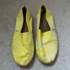 Toms Youth Yellow Sneakers
